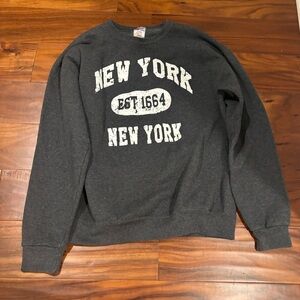 New York Sweatshirt Unisex Size Medium Gray